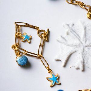 Gold bracelet